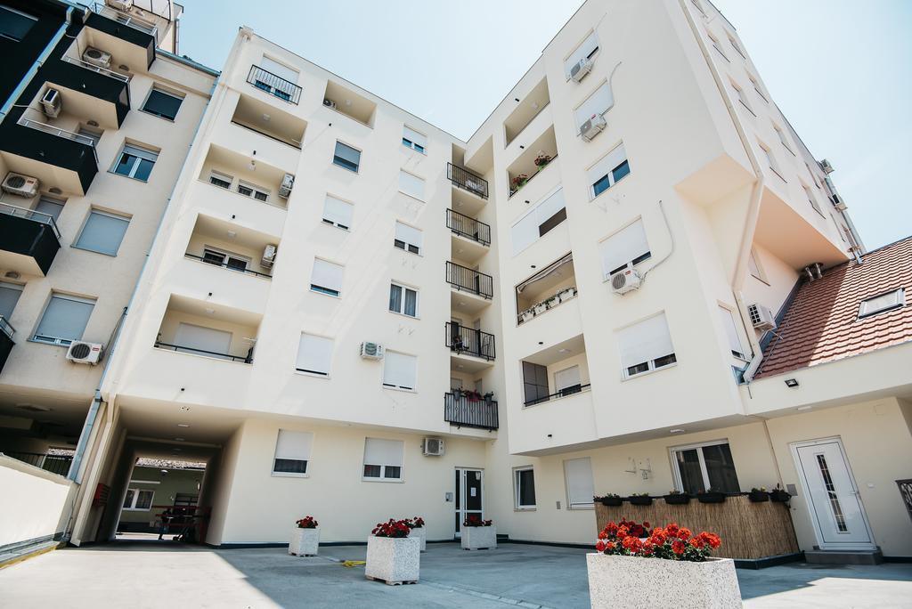 Bianca Apartment Novi Sad Exteriör bild