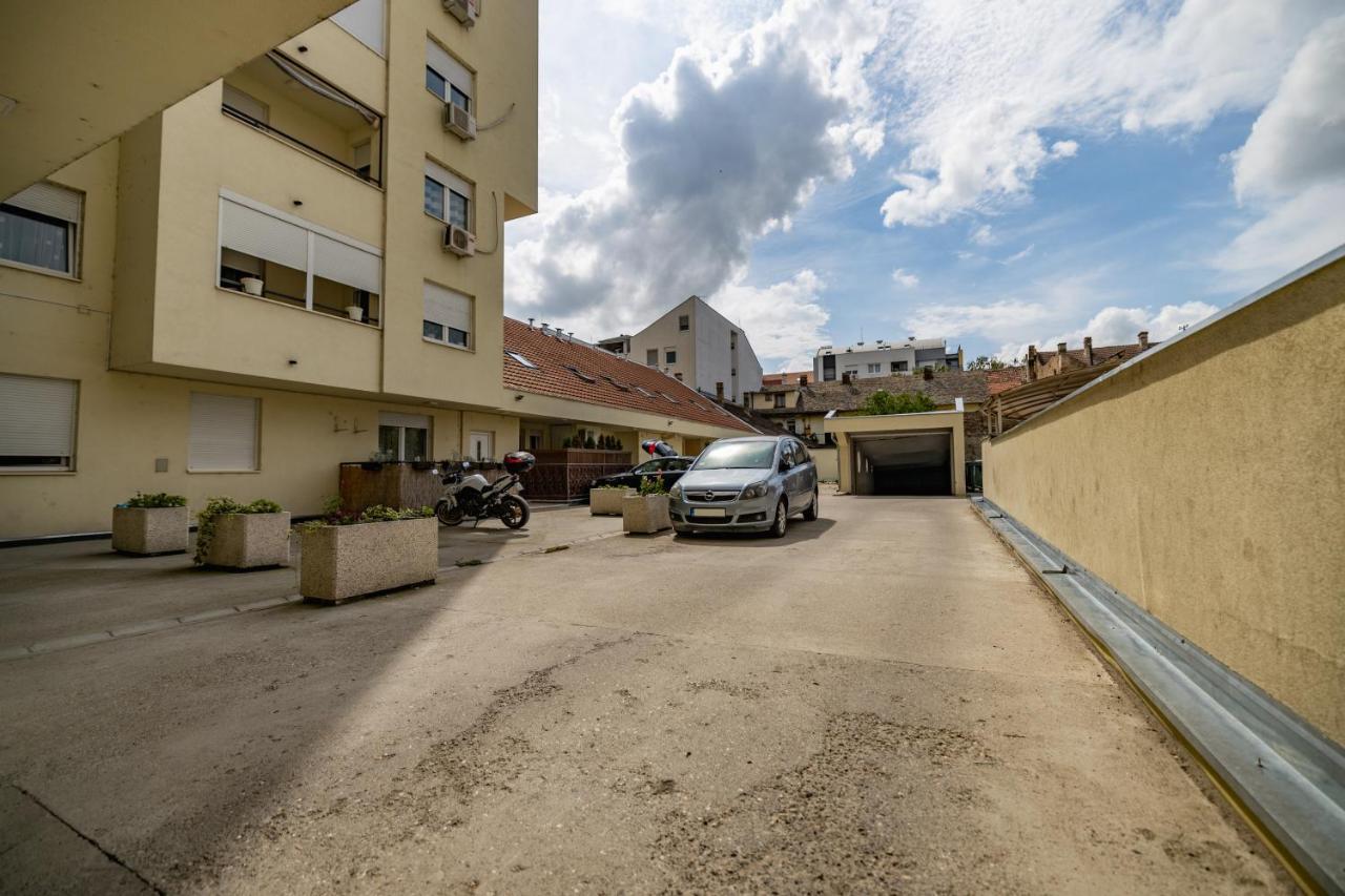 Bianca Apartment Novi Sad Exteriör bild